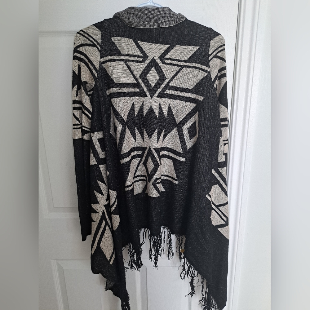 Seduction Cardigan - Picture 3 of 3